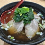 福満苑 - チャーシューたっぷり醤油ラーメン