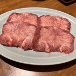 炭火焼肉ホルモンさわいし - 