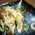 極 BANKARA TOKYO - 水餃子。１個食べてから慌てて撮影