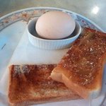 Win - トースト＆ゆで卵