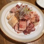 炭火焼肉ホルモンさわいし - 