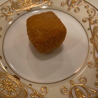 トレフミヤモト - フォアグラとトリュフのコロッケ