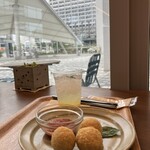 Rakuen Kafe - 