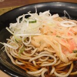 駅そば 大江戸そば - 季節限定　紅生姜天そば　520円