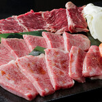 炭火焼肉 よしむね - おすすめ盛り合わせ