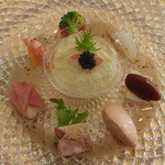 ラ・ロゼット - 12月　前菜（カリフラワーのムース蟹のジュレ、仏産カマンベール　サーモンのパテ　若鶏のテリーヌ　洋梨生ハムなど