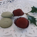 ラ・ロゼット - 12月 抹茶のマカロン＆トリュフ