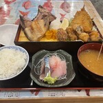 タカマル鮮魚店 - スペシャル定食（¥1,400）