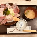 魚がし食堂 - 海鮮丼ランチ　1200円