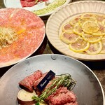 Koshitsu Yakiniku Ushiaburi - 