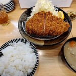 Tonkatsu Aoki - 