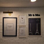 MR. & MRS. CAFE - 