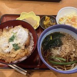 Wakamori - ランチ　ミニカツ丼と蕎麦のセット