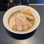 煮干乱舞 - "特製特濃中華ソバ(醤油)"1,600円♪