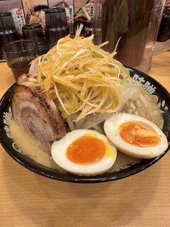 濃厚味噌ラーメンジム 味噌のジョー - チャンピオン味噌ラーメン野菜400g