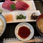 魚がし - 内容は　マグロ！！　で　シンプル