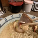 みなみ屋 - チャーシュー(じっくり煮込んで柔らかい)