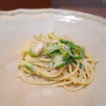イル ギオットーネ - 雲子と九条葱のスパゲティ