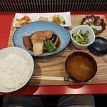 魚河岸兄弟 - 銀ダラ煮付け定食１３００円→５００円