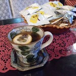 UKA - どくだみ茶が美味しかった。