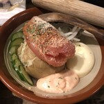 炭火焼鳥・野菜豚バラ巻 勇屋熟成鶏十八番 - 明太子ポテトサラダ