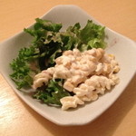 クッチーナ笑多 - ２０１３年１２月２１日のランチのサラダ。日によって内容が微妙に変化するので飽きません。