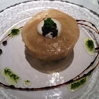 ラ ターブル ド クラージュ - ズワイガニとアボガドのタルタルフィアンティーヌとキャビア添え