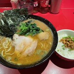 ラーメン 厚木家 - 