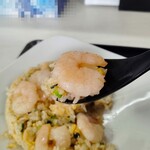 中華料理 桃菜 - 海老は中ｻｲｽﾞで塩味が良き♪