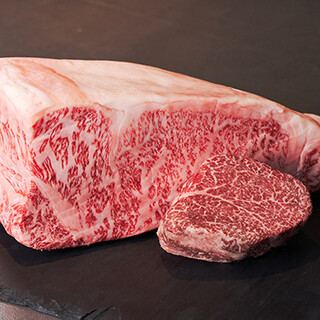 北海道で肉のスペシャリストとして有名なシェフが拘る肉