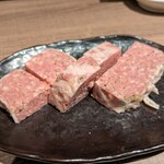 ステーキ&ハンバーグそして勝揚げ 肉山 - 