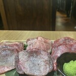 焼肉一心たん助 - 