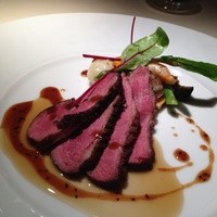 レストランひらまつ 広尾 - フランス産鴨胸肉のロースト