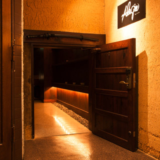 A hidden bar in downtown Hiroshima with an impressive entrance.