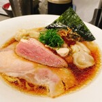 Ramen Break Beats - 特上醤油ラーメン（￥1,960）、手もみ麺変更（￥0）