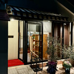 ウマコシ - お店の玄関❗️