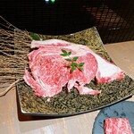 天神黒毛流 焼肉 参星 - 