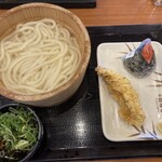 丸亀製麺 - 