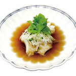 Boiled squid with Hong Kong fish sauce and soy sauce