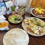 POPORO - 揃った！　食べてる途中