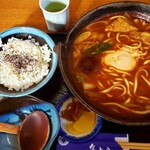 泉七八 - 味噌煮込みうどん1350円