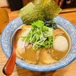 赤坂麺処 友 - 特製芳醇あごだし醤油ラーメン　1,180円