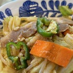 花・花 - ピリ辛で ご飯が進みます