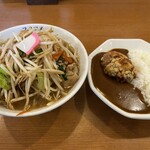 極濃湯麺 フタツメ - しおタンメン ¥890、カレーセット¥290（税別）