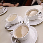 喫茶室ルノアール - （手前から時計回りに）カフェ・オーレ、黒蜜ミルク、黒蜜カフェ・オーレ