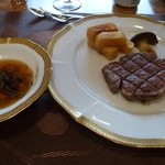 プティレストラン グーテ - フィレ肉のステーキ