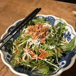 炉ばた焼 せのび - 春菊のサラダ:600円