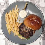 Kobe Beef Dining 和牛特区 - バーガー