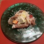 メルカティーノ デル クオーレ - スペイン産生ハムとモッツァレラチーズ、苺