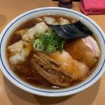 らぁ麺 すぎ本 - 醤油ワンタンらぁ麺